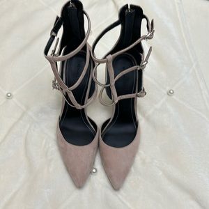 Kendall + Kylie Alisha3 Medium Neutral Suede 9 Medium Women’s Heel